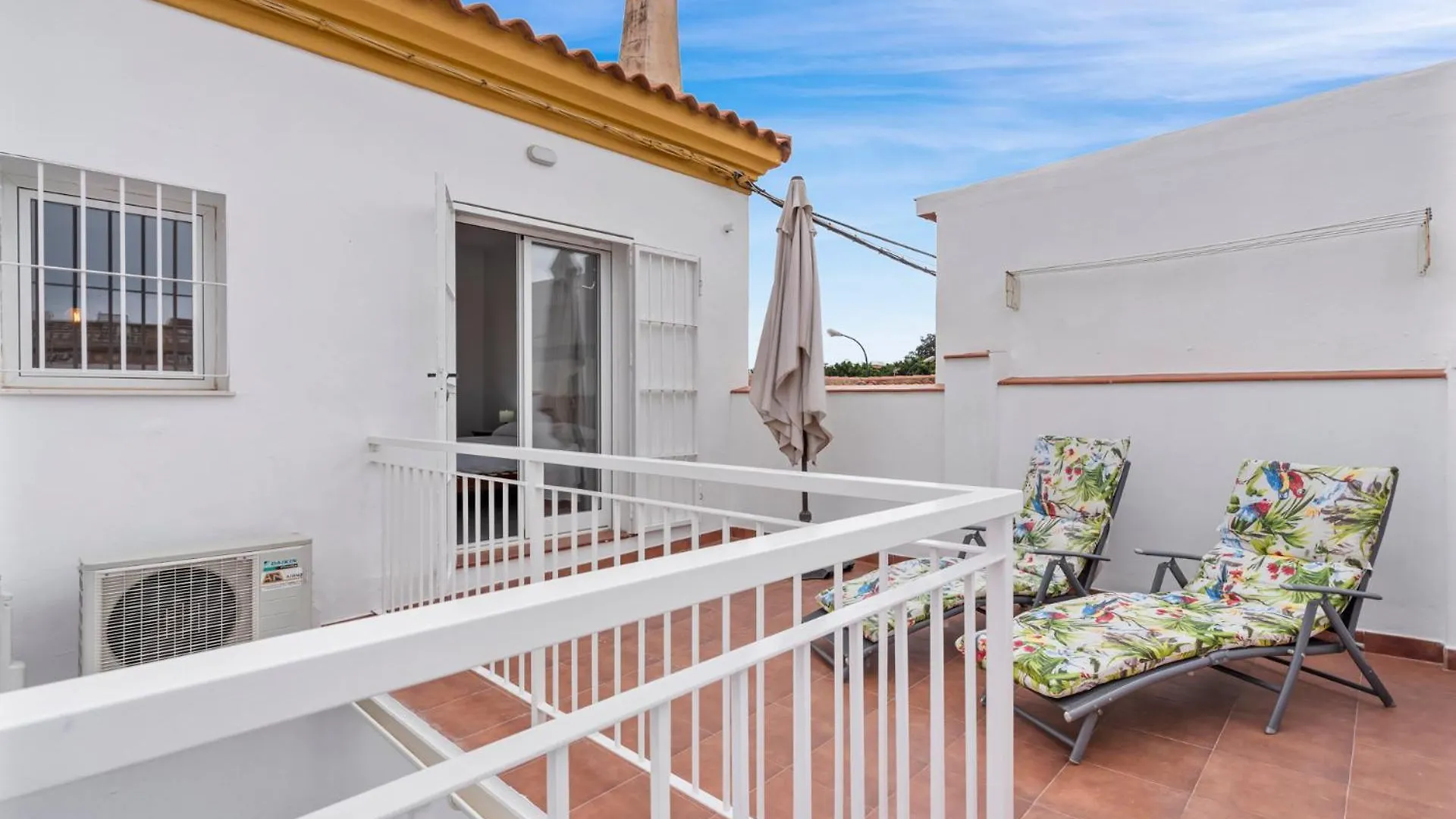 Charming 3 Bedroom House With 2 Terraces Malaga 0*,  Spain